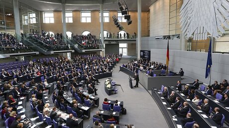 Der Bundestagssaal / © Markus Nowak (KNA)