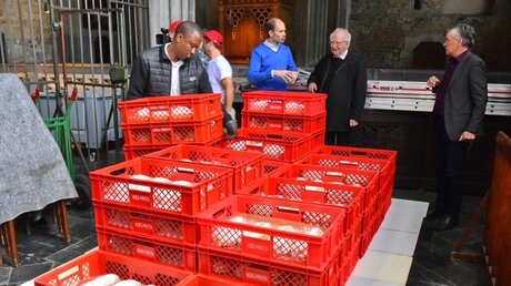 Die Christstollen werden von der Bäckerei Nobis im Dom eingelagert / © Domkapitel Aachen / Andreas Herrmann (Bistum Aachen)