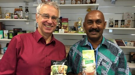 Dieter Overath, Fairtrade Deutschland & Parbindra Singh, Lautoka Cane Producers Association Kooperative (DR)