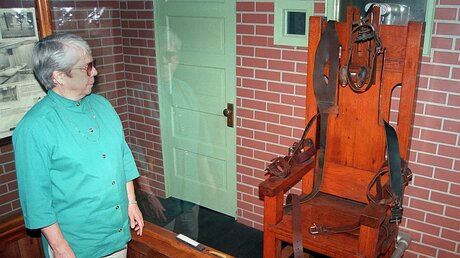 Elektrischer Stuhl im "Texas Prison Museum" (dpa)