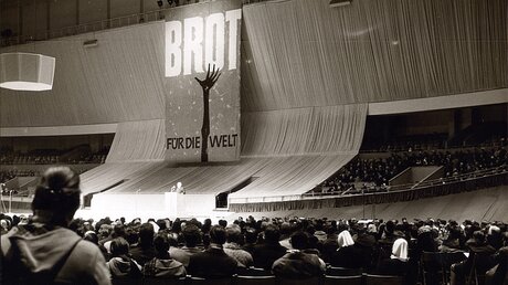 Eröffnung der 3. Spendenaktion 1961 in Berlin / © N.N. (Brot für die Welt)