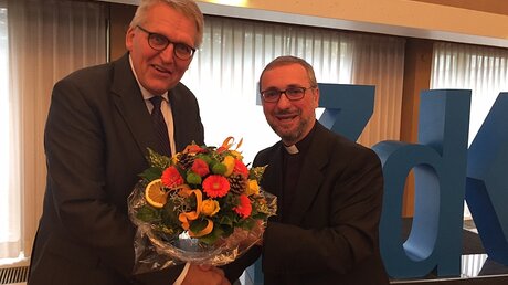 Erzbischof Heße gratuliert Sternberg zur Wiederwahl  (DR)