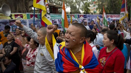 Exil-Tibeter demonstrieren in Neu Delhi  / © Manish Swarup (dpa)
