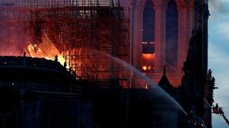 Feuer in Paris: Kathedrale Notre-Dame brennt / © Benoit Tessier (Reuters)