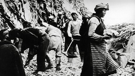 Flüchtlinge aus Tibet in Nordindien im Oktober 1966  / © N.N. (KNA)