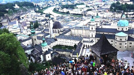 Gebet für Stadt und Land von der Salzburger Festung aus / © Hannah Küppers (privat)