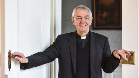 Erzbischof Ludwig Schick / © Harald Oppitz (KNA)