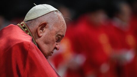 Papst Franziskus an Pfingsten im Petersdom / © Vatican Media/Romano Siciliani (KNA)