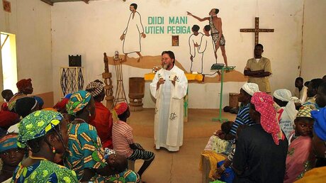 Pater Maccalli vor seiner Gefangennahme als Missionar in Niger / © Gesellschaft der Afrikamissionare (privat)