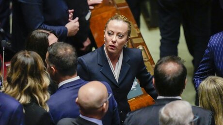 Giorgia Meloni, Parteichefin der rechtsradikalen Fratelli d'Italia / © Alessandra Tarantino/AP (dpa)