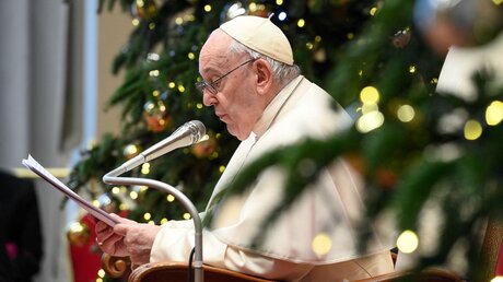 Neujahrsansprache mit Papst Franziskus an das Diplomatische Corps / © Vatican Media/Romano Siciliani (KNA)