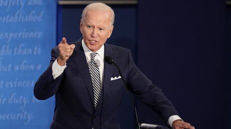 Joe Biden, Präsidentschaftskandidat der Demokraten, während der ersten Präsidentschaftsdebatte / © Morry Gash/AP Pool (dpa)