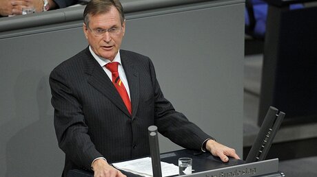 Bundestagsvizepräsident Johannes Singhammer / © Benedikt Plesker (KNA)