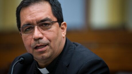 Jose Luis Escobar Alas, Erzbischof von San Salvador, 2018 in Washington / © Tyler Orsburn (KNA)