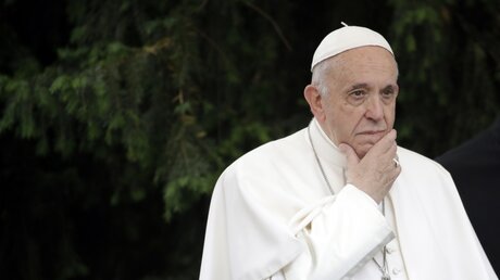 Nachdenklich: Papst Franziskus / © Alessandra Tarantino (dpa)