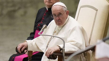 Papst Franziskus während seiner wöchentlichen Generalaudienz / © Alessandra Tarantino (dpa)