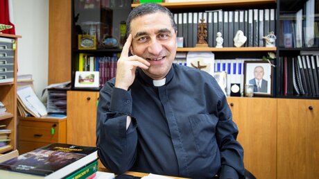 Paul Karam, Präsident von Caritas Libanon / © Andrea Krogmann (KNA)