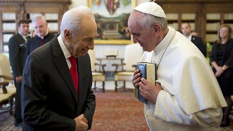 Schimon Peres und Franziskus (dpa)