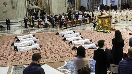 Priesterweihe mit Papst Franziskus / © Donatella Giagnori (KNA)