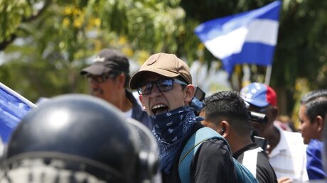 Proteste gegen die Regierung in Nicaragua / © Alfredo Zuniga (dpa)