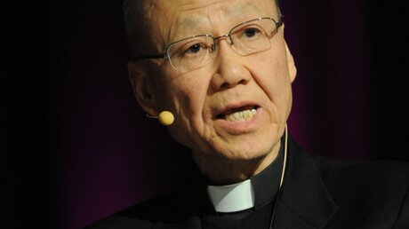 Bischof John Tong Hon (KNA)