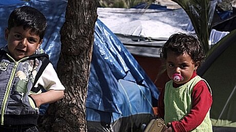 Flüchtlinge in Griechenland / © Simela Pantzartzi (dpa)