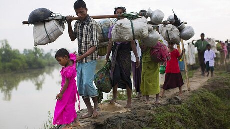 Rohingya-Flüchtlinge in Bangladesch / © Bernat Armangue (dpa)