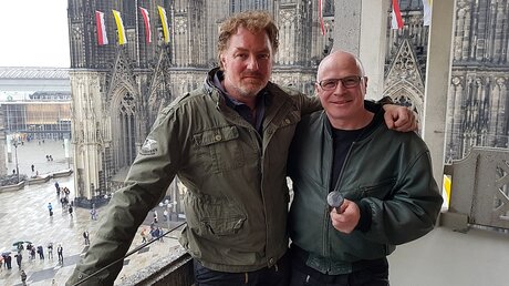 Zwei Schmiedemeister: Tom Carstens (links) und Thomas Hecker (rechts) / © Mathias Peter (DR)