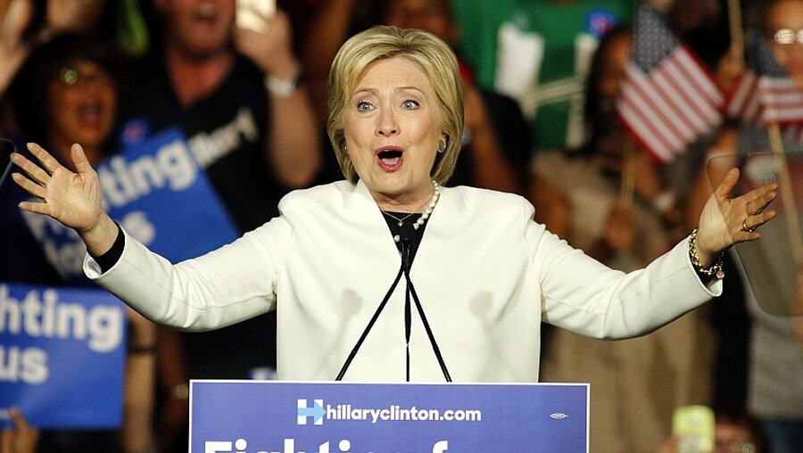 Hillary Clinton siegt bei den Demokraten am "Super-Tuesday" / © Joe Skipper (dpa)