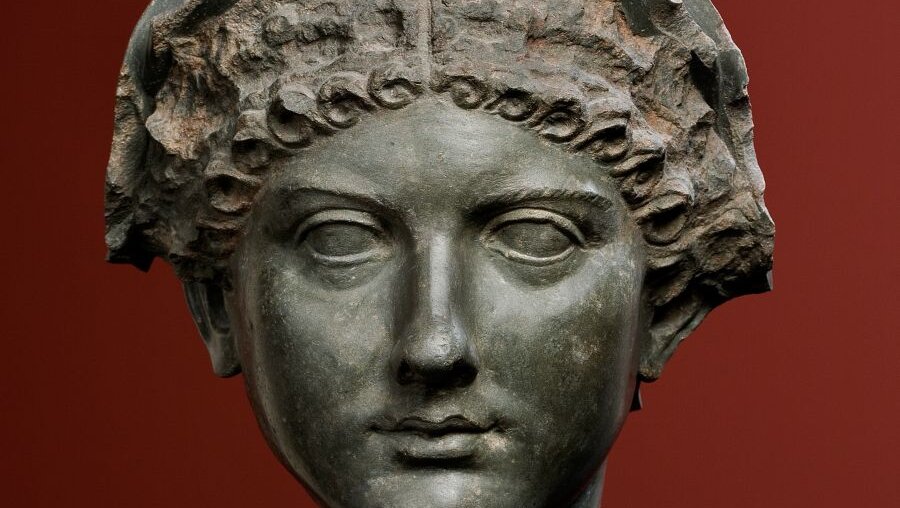 Porträtkopf der Agrippina-Statue aus Grauwacke. Kopenhagen, Ny Carlsberg Glyptothek. / © Ole Haupt.