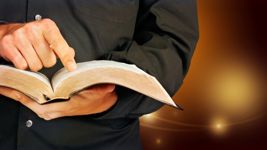 Vatikan: Bibel begründet keine Öffnung zu Scheidung und Homo-Ehe / © Billion Photos (shutterstock)