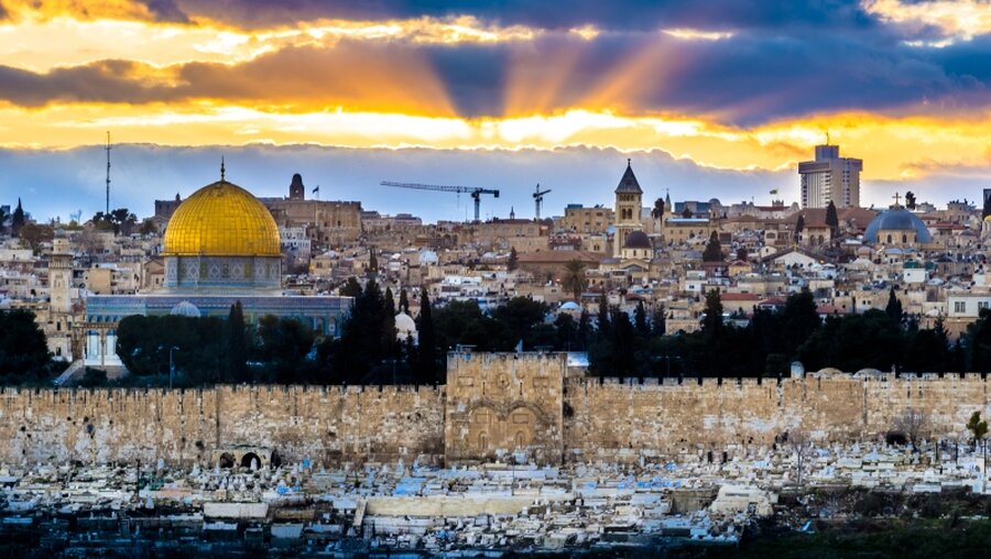Blick auf Jerusalem / © John Theodor (shutterstock)