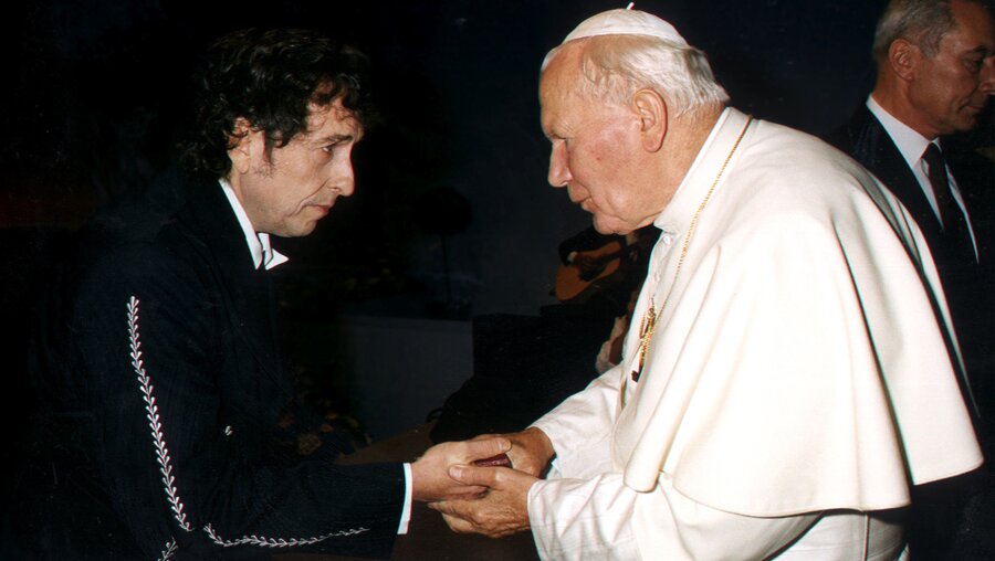 Bob Dylan trifft Papst Johannes Paul II.  (Reuters)
