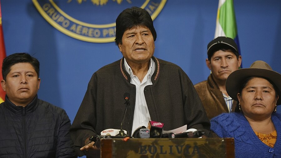 Boliviens Staatschef Morales ist zurückgetreten / © Enzo De Luca (dpa)