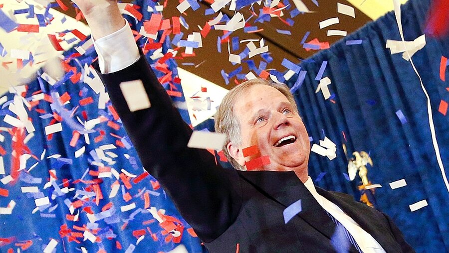 Demokrat Jones gewinnt Senats-Nachwahl in Alabama  / © John Bazemore (dpa)