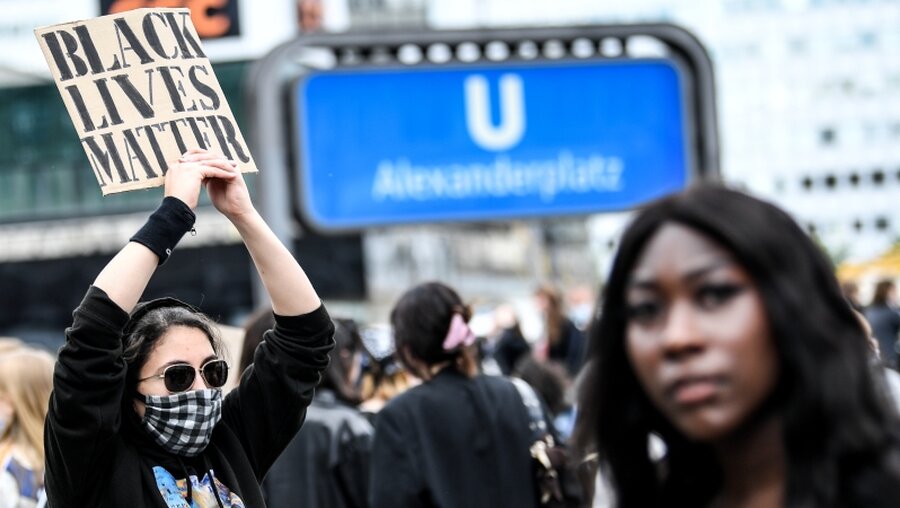 Demonstration gegen Rassismus in Berlin (Archiv) / © Britta Pedersen (dpa)