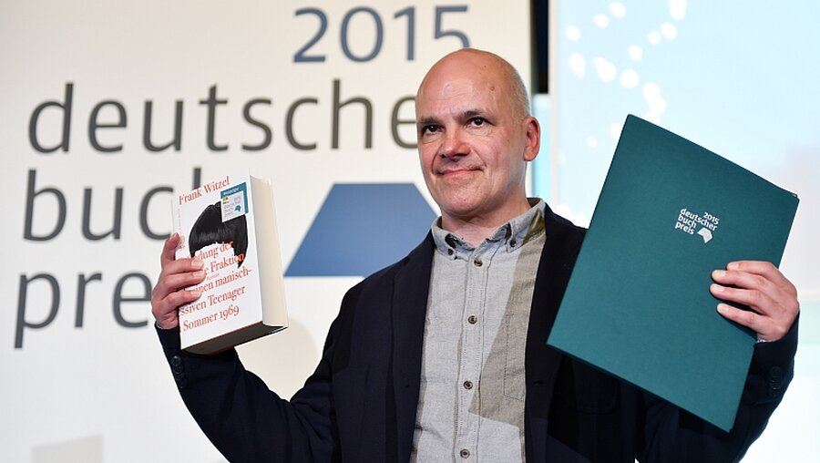 Franz Witzel erhält Deutschen Buchpreis 2015 / © Arne Dedert (dpa)