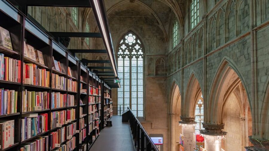 Die ehemalige Dominikanerkirche in Maastricht ist jetzt ein Buchladen. / © Wut_Moppie (shutterstock)