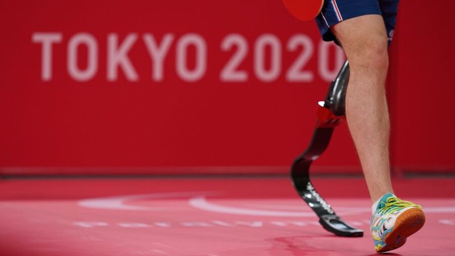 Die Paralympics haben mit einem Jahr Verspätung begonnen / © Marcus Brandt (dpa)
