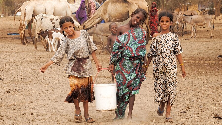 Kinder in Burkina Faso / © Katrin Gänsler (KNA)
