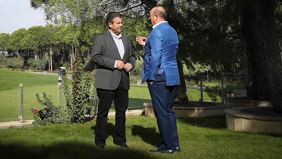 Gabriel trifft türkischen Außenminister / © Cam Ozdel (dpa)