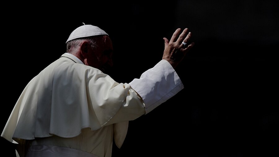 Papst Franziskus  / © Evandro Inetti (dpa)