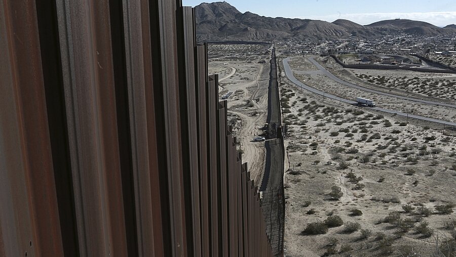 Grenze zwischen Mexiko und USA / © Christian Torres (dpa)