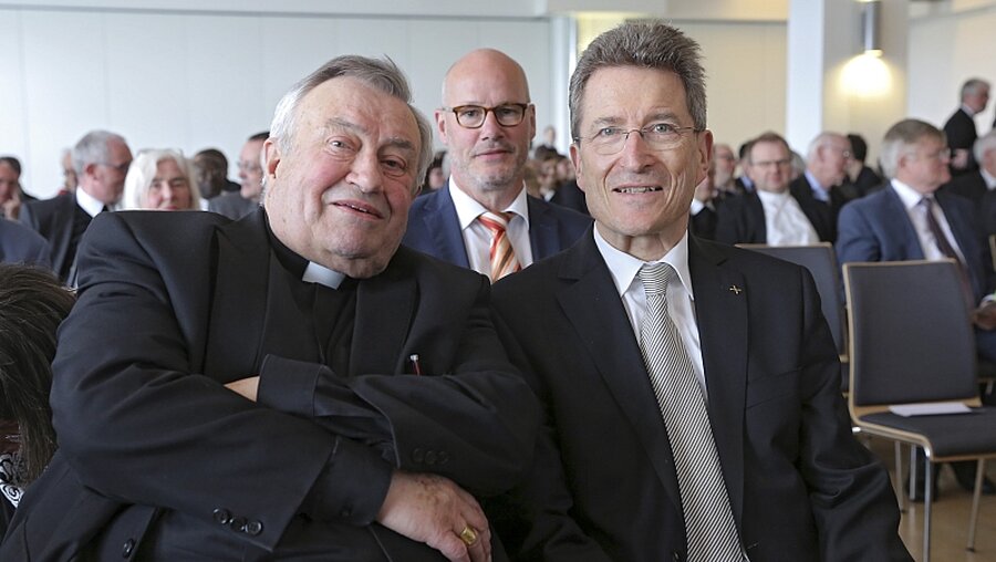 Kardinal Karl Lehmann (l.) und Wolfgang Huber / © Friedrich Stark (epd)