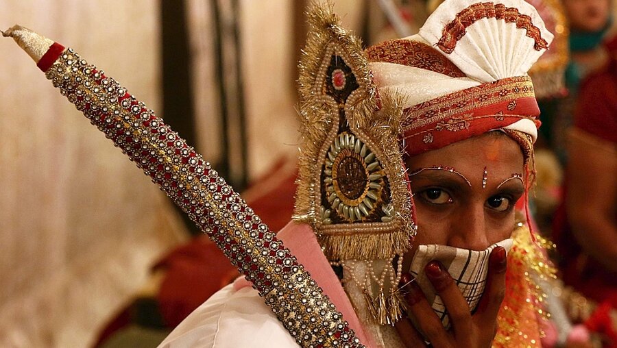 Ein Hindu-Bräutigam / © Shahzaib Akber (dpa)