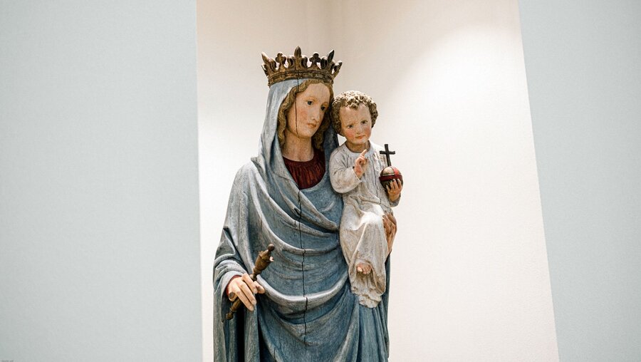 Marienfigur mit Jesuskind / © Dominik Wolf (KNA)