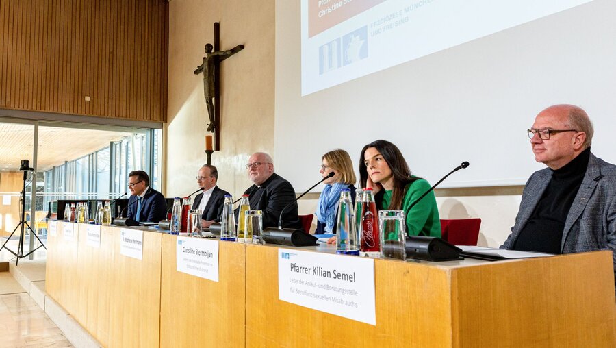 Pressekonferenz ein Jahr nach Missbrauchsgutachten in München / © Robert Kiderle (KNA)