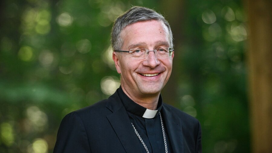 Michael Gerber, Bischof von Fulda und stellvertretender Vorsitzender der Deutschen Bischofskonferenz / © Julia Steinbrecht (KNA)