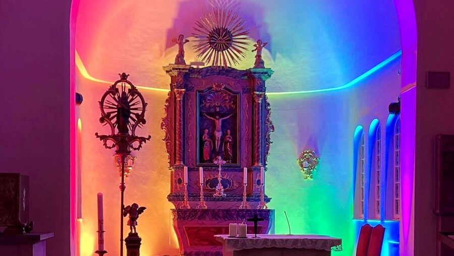 Altar der Lichtkapelle Herz-Jesu Borbein / © Kirchengemeinde St. Bartholomäus Ahlen (DR)