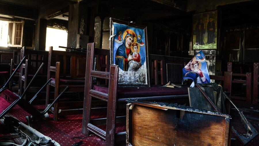Symbolbild Ausgebrannte Kirche / © Tarek Wajeh (dpa)